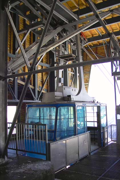 DKB Davos Weissfluhjoch - 2005-01-04 DKB Davos Weissfluhjoch - 2005-01-04