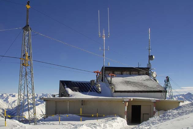 DKB Davos Weissfluhjoch - 2005-01-04 DKB Davos Weissfluhjoch - 2005-01-04