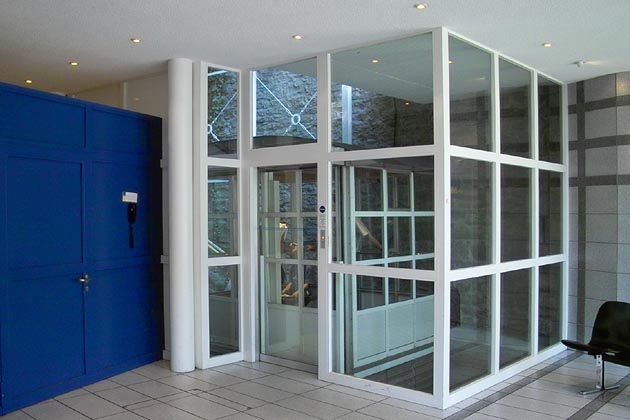 Hotel Montana Luzern - 2004-07-15 Hotel Montana Luzern - 2004-07-15